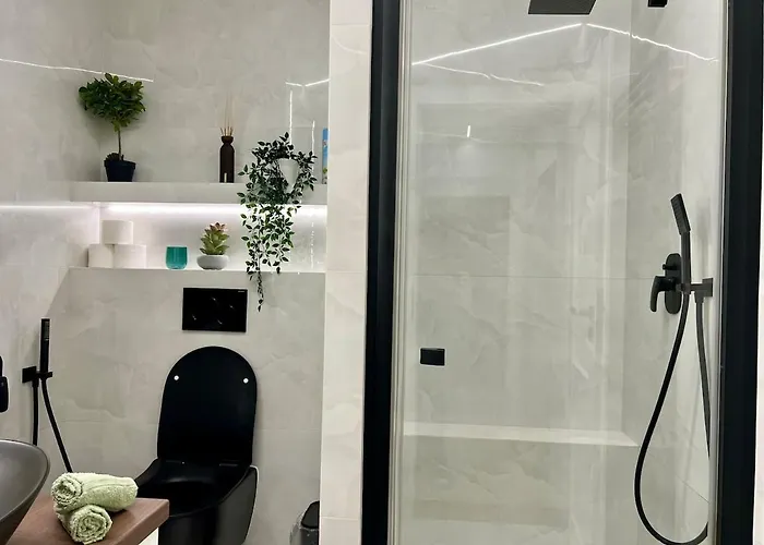 Adm Luxe شقة براتسيلافا