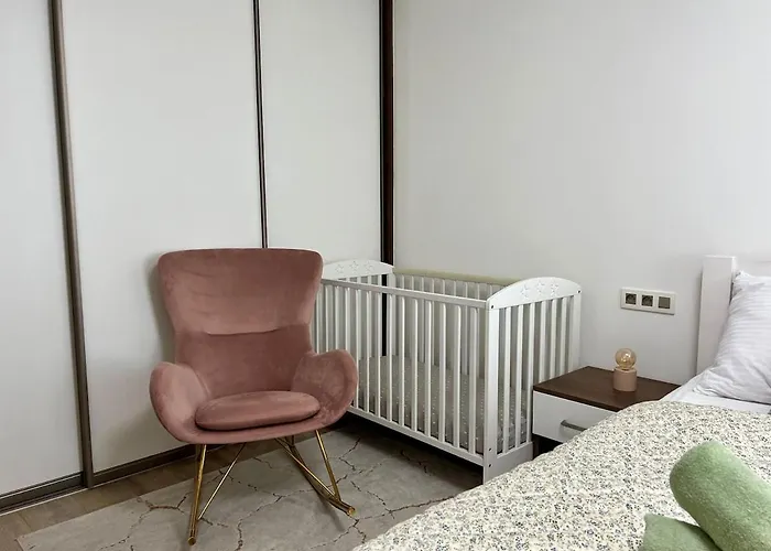 Adm Luxe * براتسيلافا